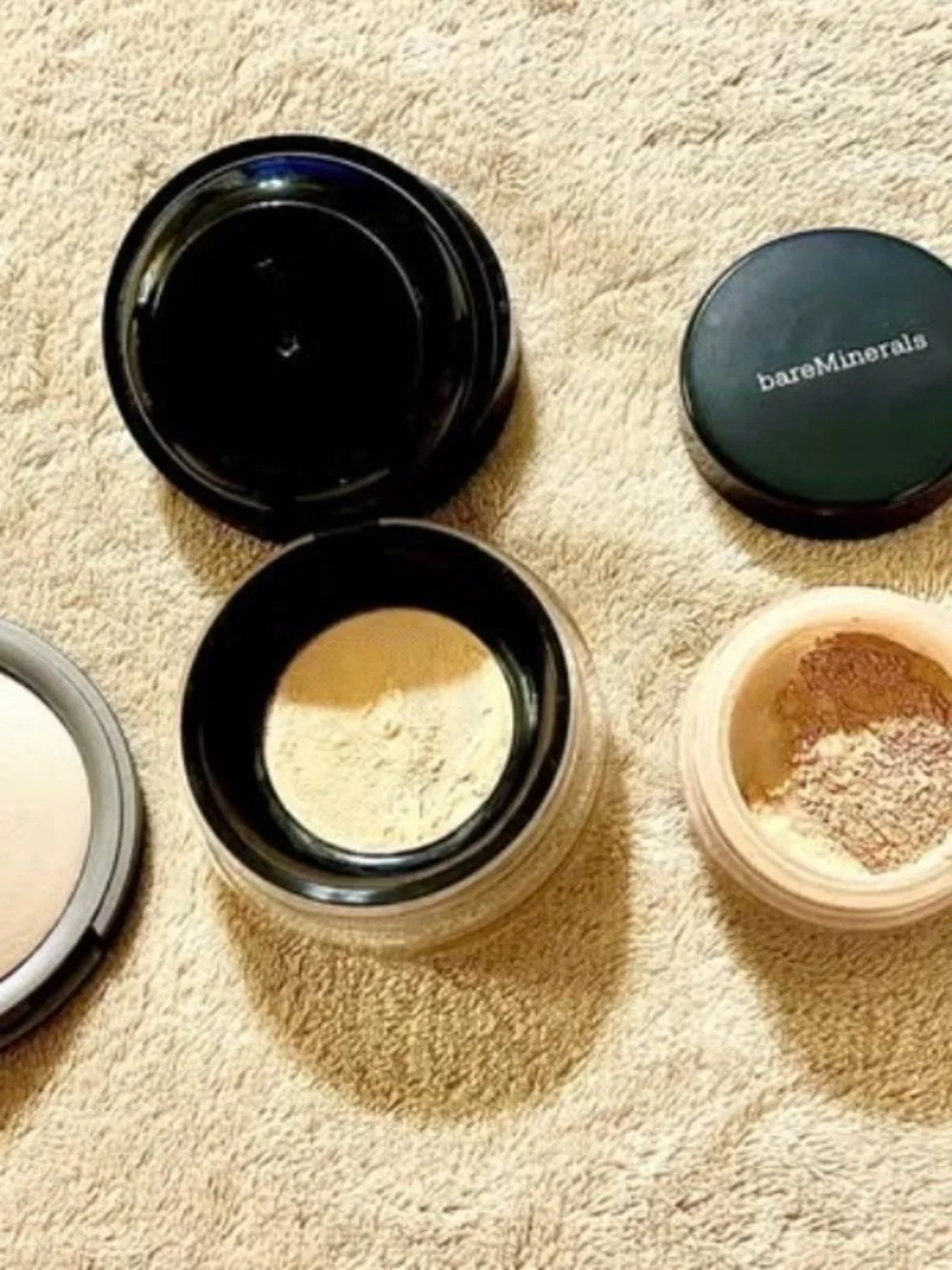Bare Minerals powder Makeup & Concealers